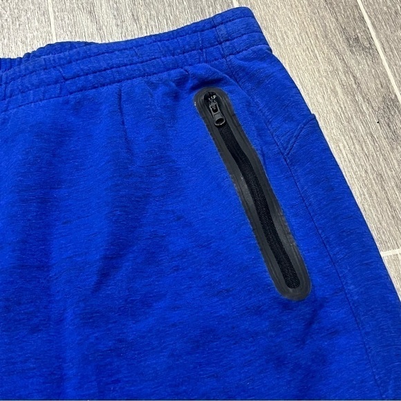 Men's Old Navy Blue & Black Athletic Sweat Shorts - Picture 7 of 7
